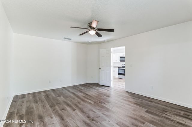 908 W 9TH Street, St. Augustine, FL 32084