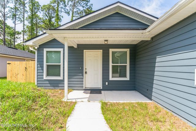 908 W 9TH Street, St. Augustine, FL 32084