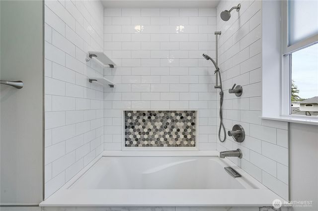 115 Eagleview Lane, Port Ludlow, WA 98365