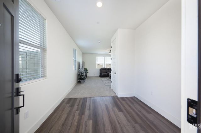 6614 Glacier Bay Street, Bakersfield, CA 93313