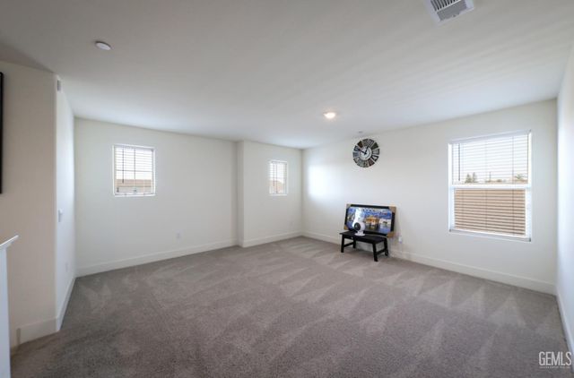 6614 Glacier Bay Street, Bakersfield, CA 93313