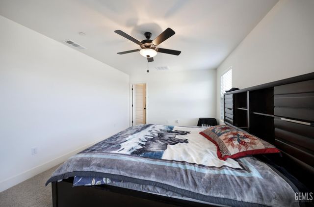 6614 Glacier Bay Street, Bakersfield, CA 93313