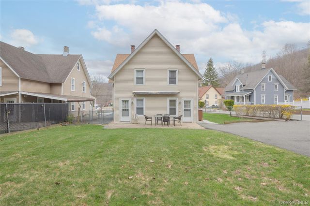 10 Park Avenue, Hillburn, NY 10931