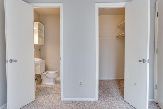 4400 Upton Avenue S 202, Minneapolis, MN 55410