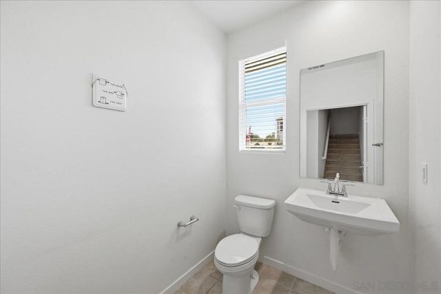 39319 Corvina, Temecula, CA 92591