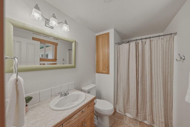 63375 Saddleback Drive, Bend, OR 97703