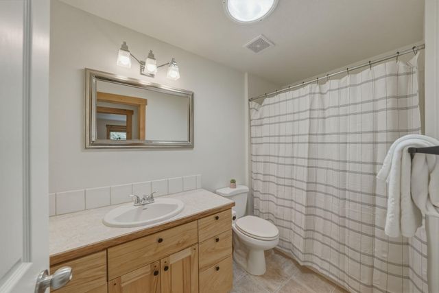 63375 Saddleback Drive, Bend, OR 97703