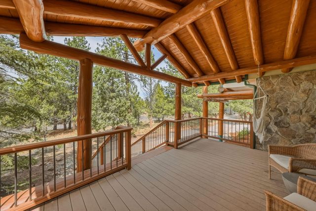 63375 Saddleback Drive, Bend, OR 97703