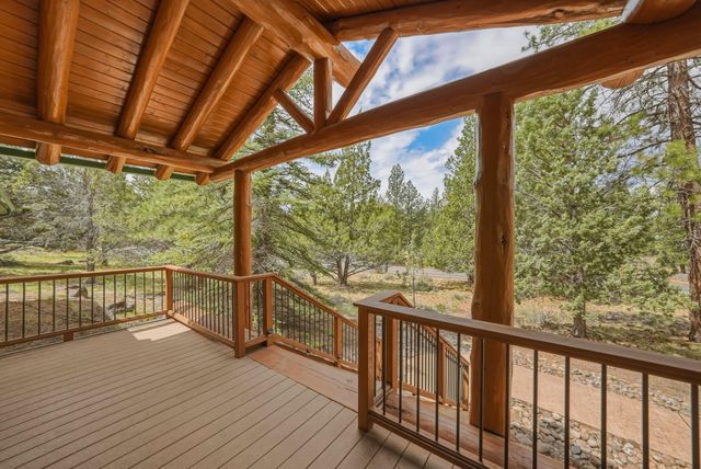 63375 Saddleback Drive, Bend, OR 97703