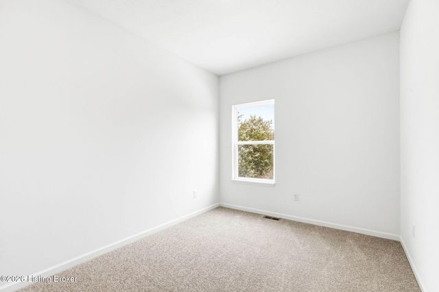 8517 Quail Creek Ct, Louisville, KY 40229