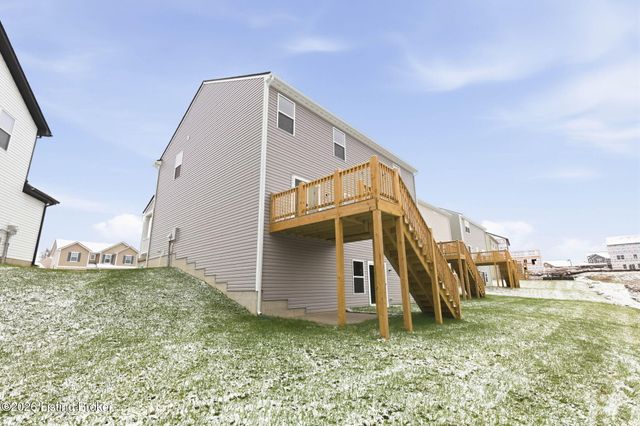 8517 Quail Creek Ct, Louisville, KY 40229