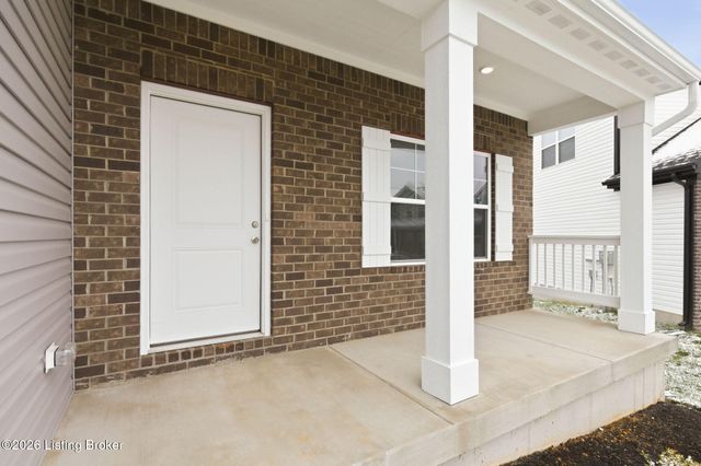 8517 Quail Creek Ct, Louisville, KY 40229