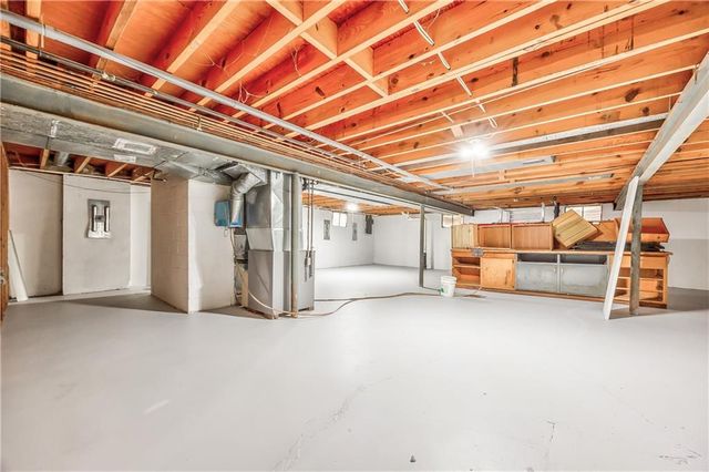 6218 W 64 Terrace, Mission, KS 66202