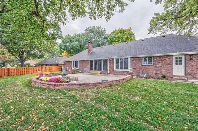 6218 W 64 Terrace, Mission, KS 66202