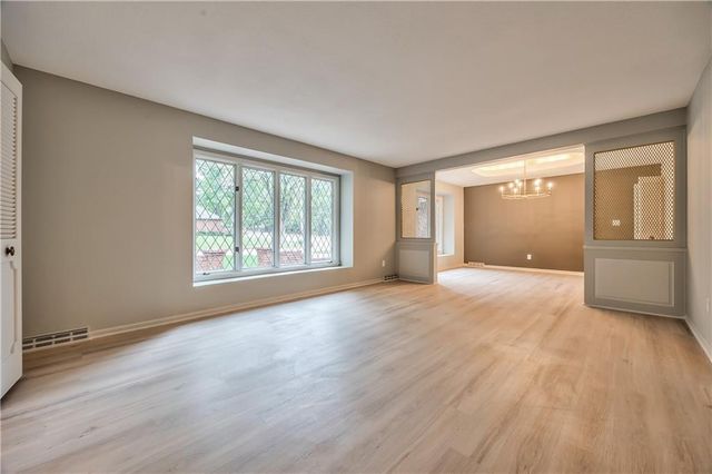 6218 W 64 Terrace, Mission, KS 66202