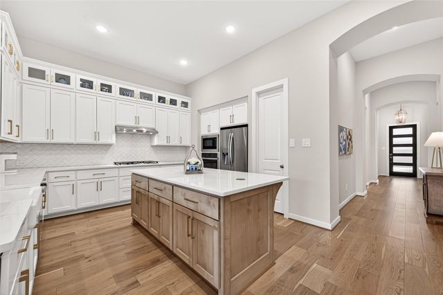 29843 Breezy Pines Loop, Fulshear, TX 77441