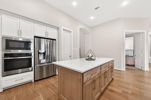 29843 Breezy Pines Loop, Fulshear, TX 77441