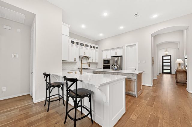 29843 Breezy Pines Loop, Fulshear, TX 77441