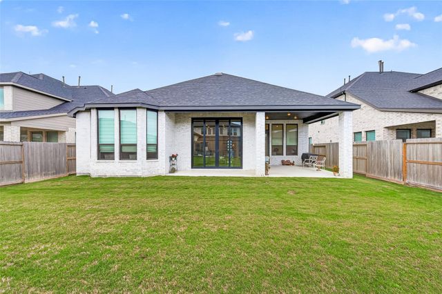 29843 Breezy Pines Loop, Fulshear, TX 77441