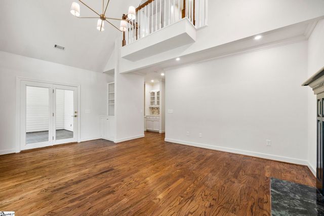 302 Greenview Circle, Greenville, SC 29609