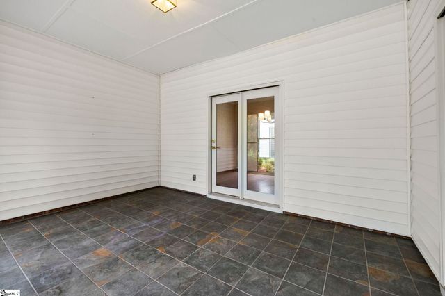 302 Greenview Circle, Greenville, SC 29609