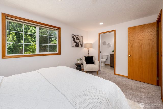 9626 NE 129th Place, Kirkland, WA 98034