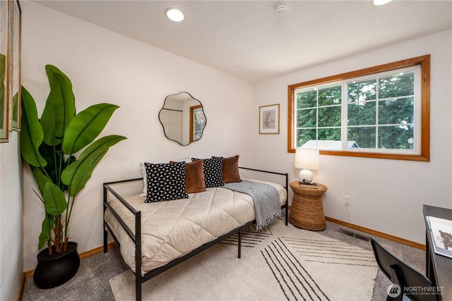 9626 NE 129th Place, Kirkland, WA 98034