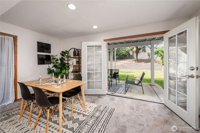 9626 NE 129th Place, Kirkland, WA 98034