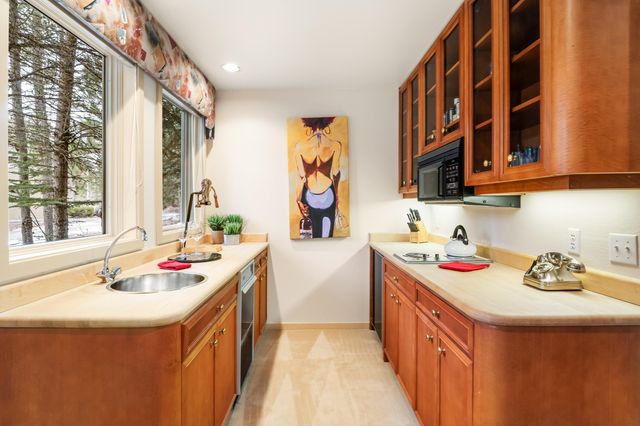 58151 Gannet Lane 20, Sunriver, OR 97707