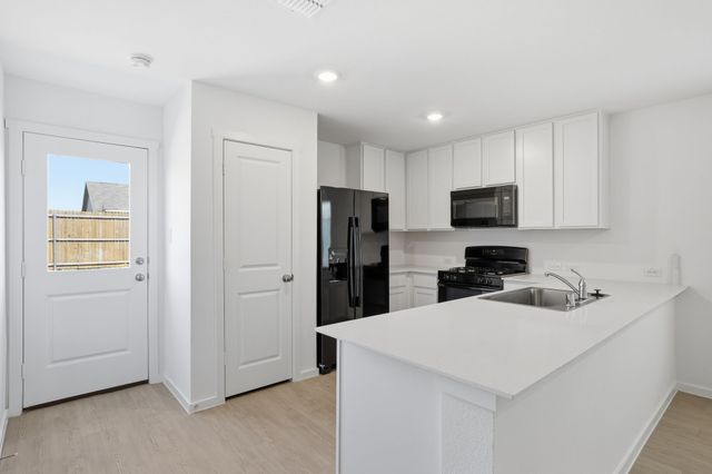 1340 Wedgeleaf Lane, Forney, TX 75126