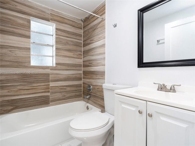 7635 Dickens Ave, Miami Beach, FL 33141