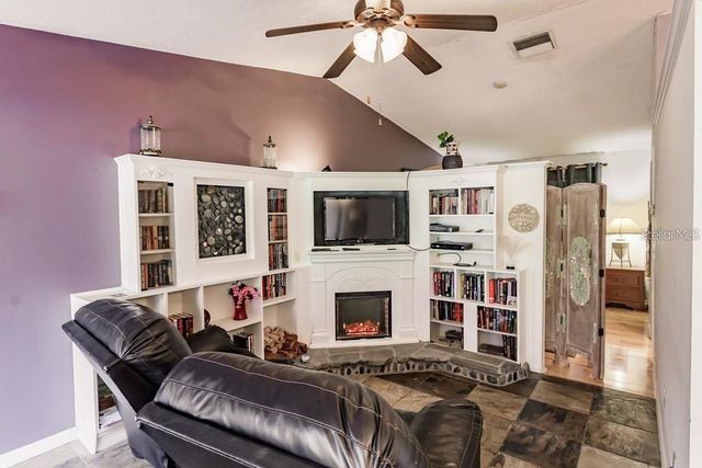 323 BOBBY JONES ROAD 323, Sarasota, FL 34232