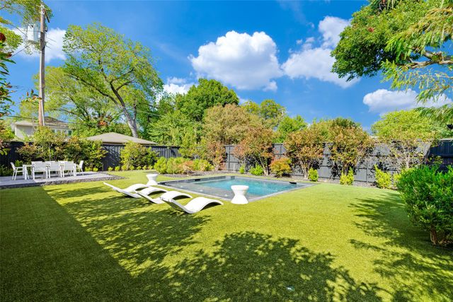 5817 Richmond Avenue, Dallas, TX 75206