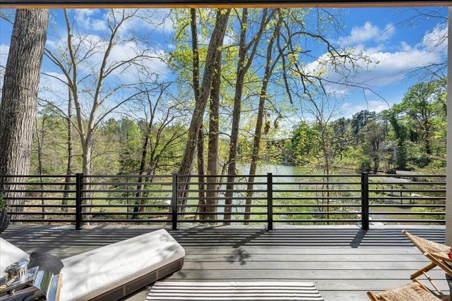 16358 Moneta RD, Moneta, VA 24121