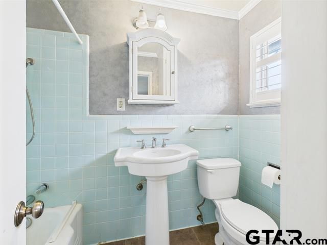 3323 S Keaton Ave, Tyler, TX 75701