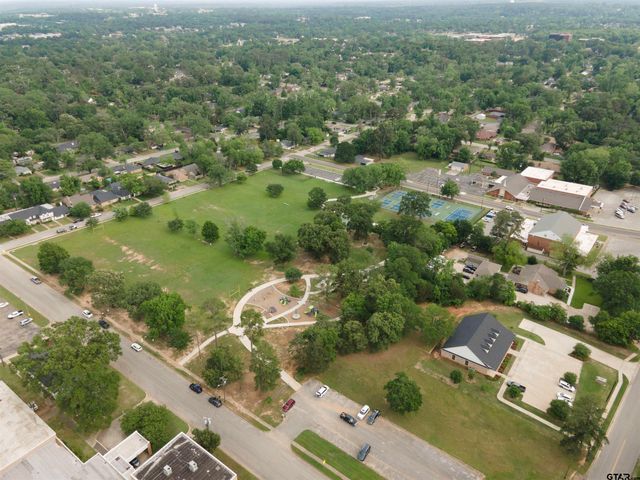 3323 S Keaton Ave, Tyler, TX 75701