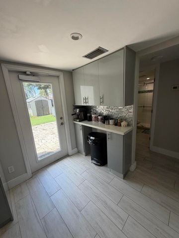 806 NW 41st Court ., Deerfield Beach, FL 33064