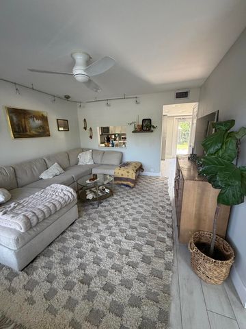 806 NW 41st Court ., Deerfield Beach, FL 33064