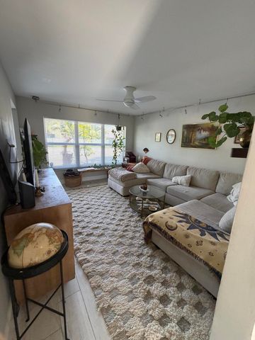 806 NW 41st Court ., Deerfield Beach, FL 33064