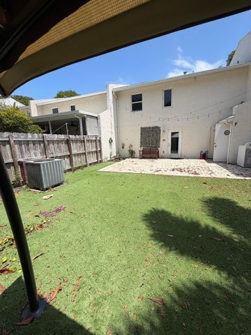 806 NW 41st Court ., Deerfield Beach, FL 33064