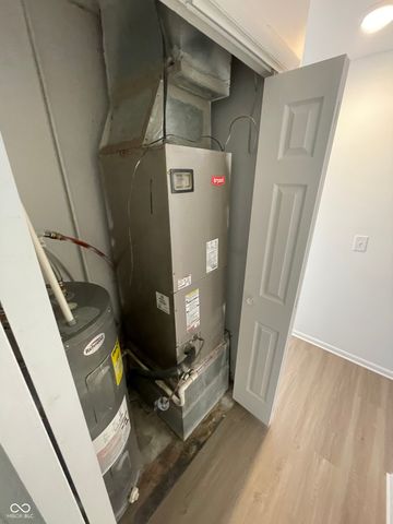 8246 E 41st Place, Indianapolis, IN 46226