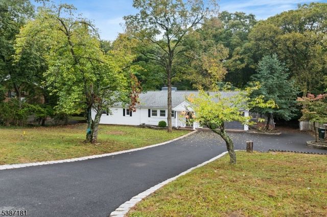 88 Emerson Rd, Franklin Twp., NJ 08873