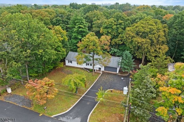 88 Emerson Rd, Franklin Twp., NJ 08873