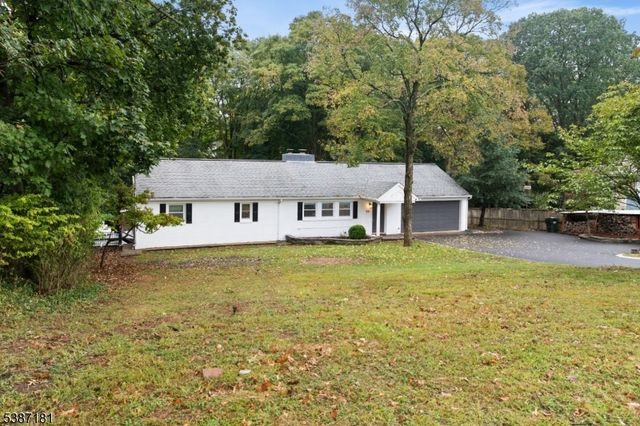 88 Emerson Rd, Franklin Twp., NJ 08873