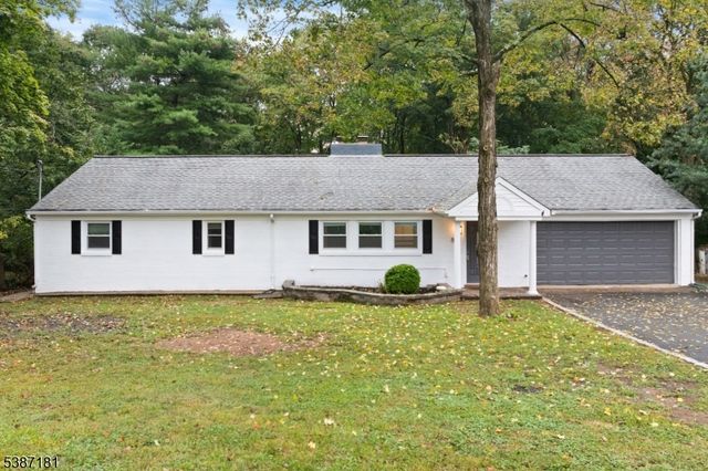 88 Emerson Rd, Franklin Twp., NJ 08873