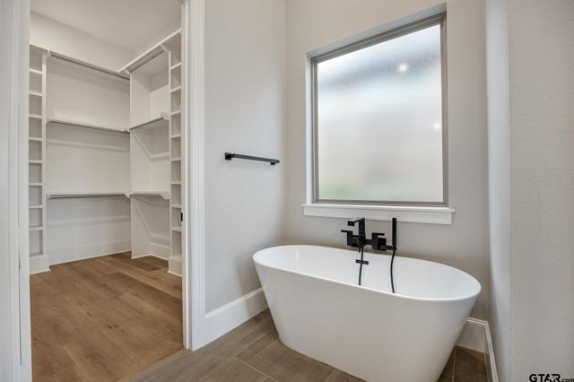 406 Sides Blvd, Bullard, TX 75757