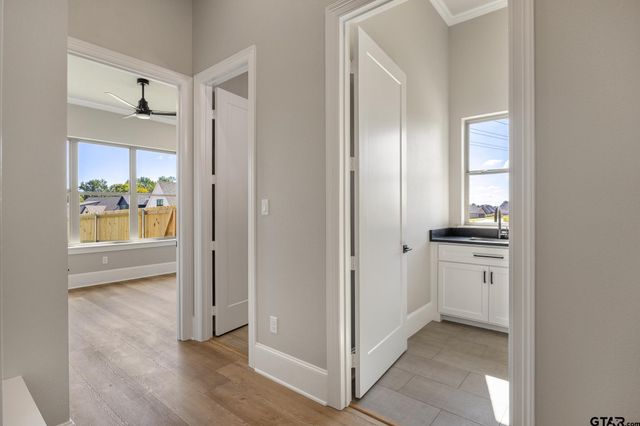 406 Sides Blvd, Bullard, TX 75757