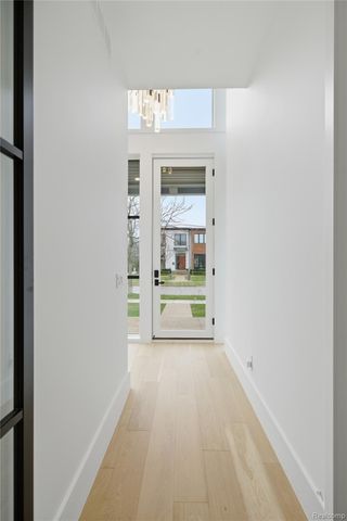 512 Wallace Street, Birmingham, MI 48009