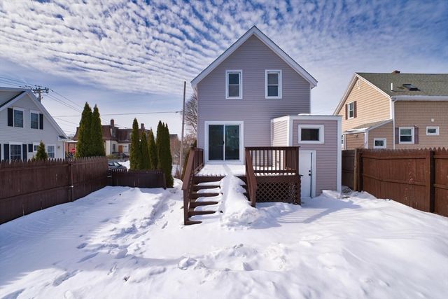 366 Ash St, New Bedford, MA 02740