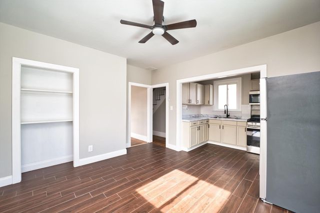 366 Ash St, New Bedford, MA 02740